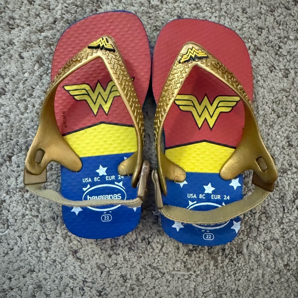 Havaianas Kids Superhero Sandals - Red, Yellow, Blue, Gold